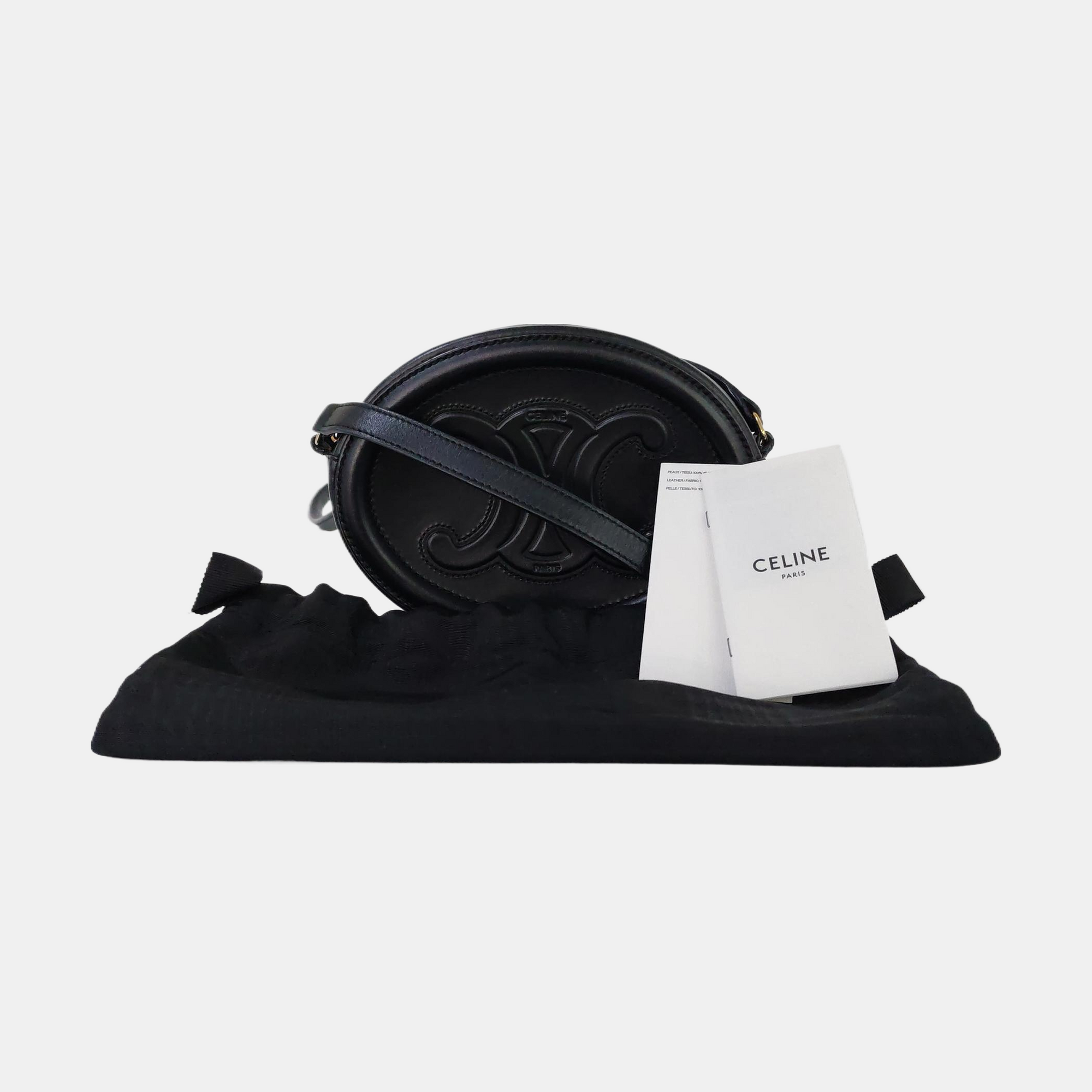 Authenticated pre-owned  TRIOMPHE Calfskin Black - Crossbody Bag at Looply
