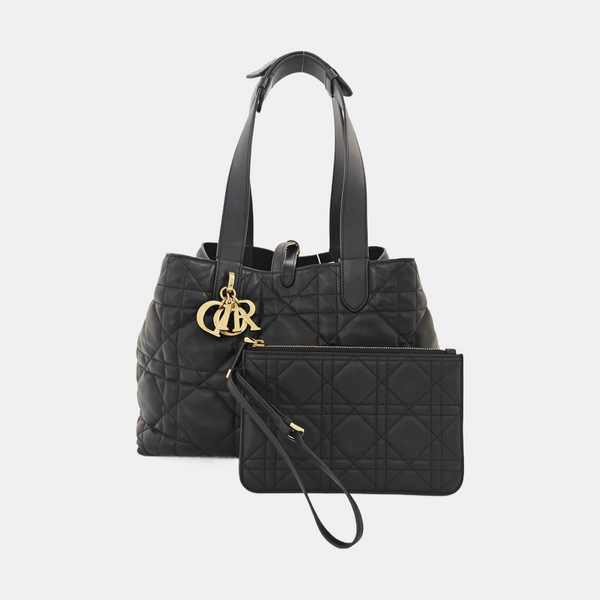 Toujours Medium Cannage Calfskin Black