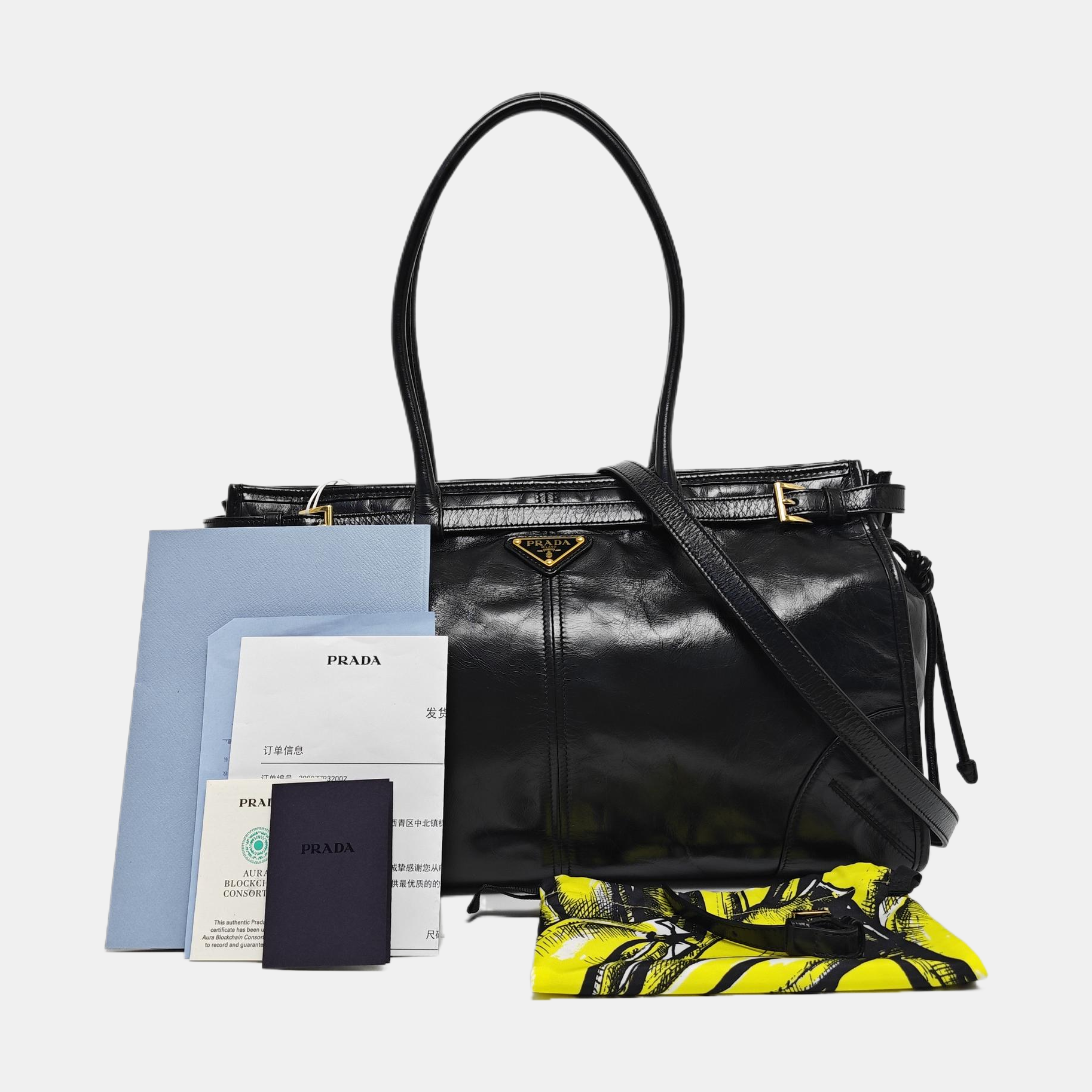 Bonnie Large Calfskin Black