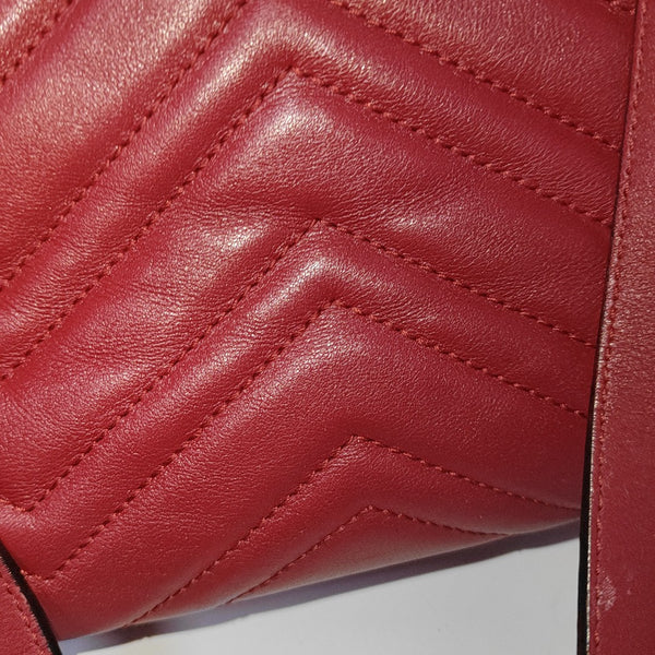 Piel de ternera GG Marmont Roja