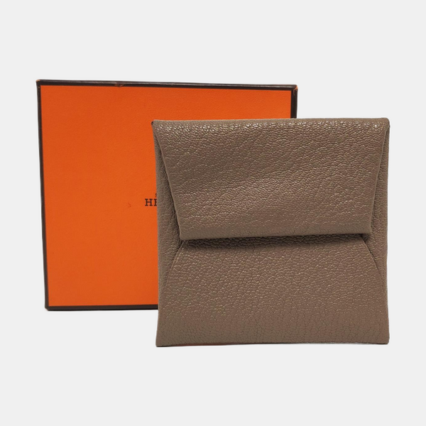Bastia 18 Chèvre Mysore Gray Card Holder