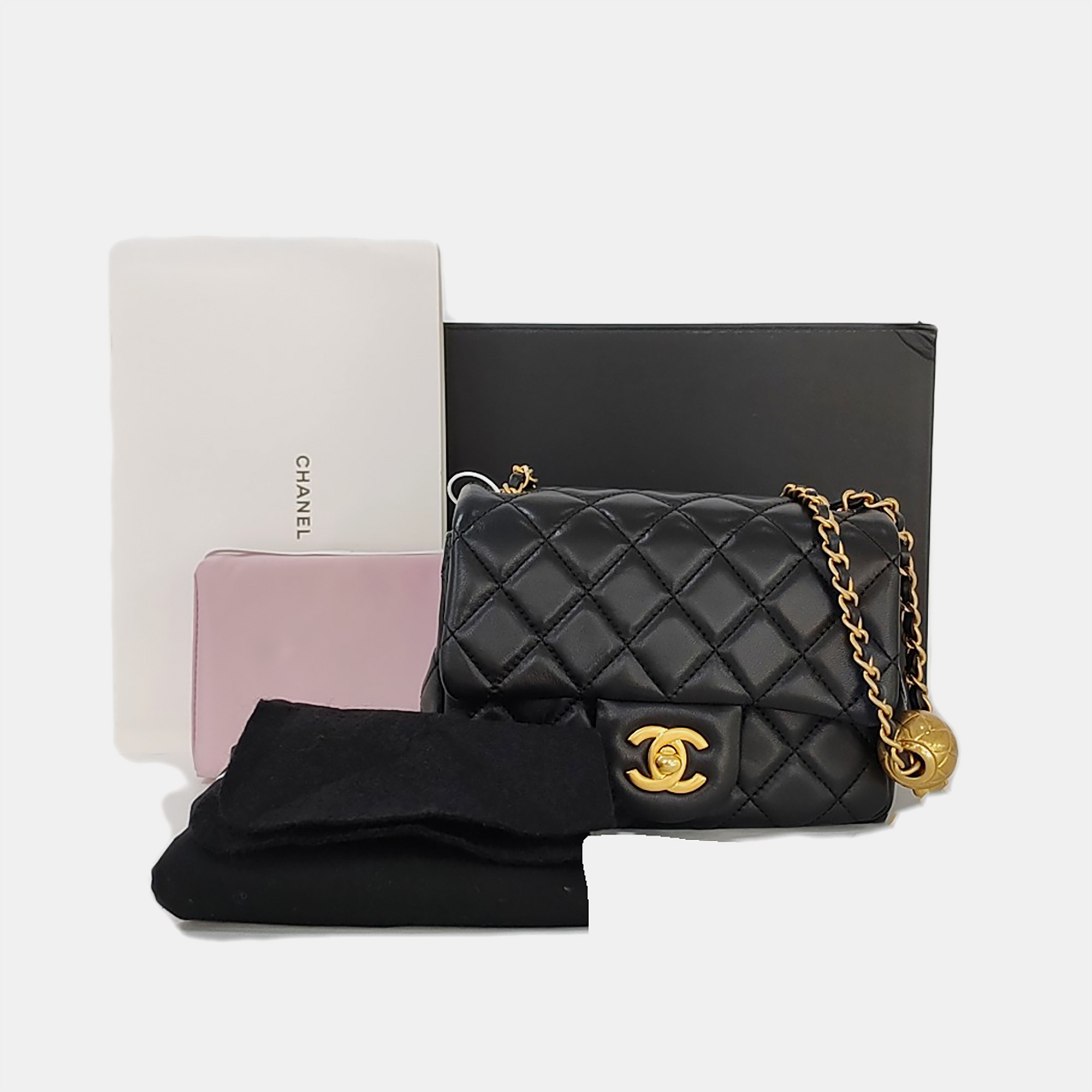 CLASSIC FLAP Mini Quilted Lambskin Black