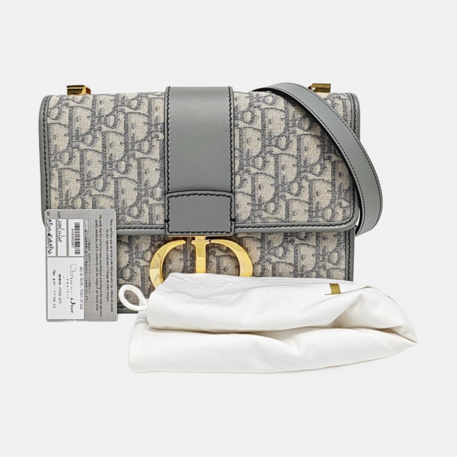 30 Montaigne Medium Oblique Canvas Gray