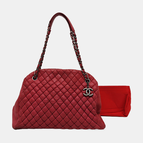 Authenticated pre-owned  JUST MADEMOISELLE Quilted Calfskin Pink - Shoulder Bag at Looply
