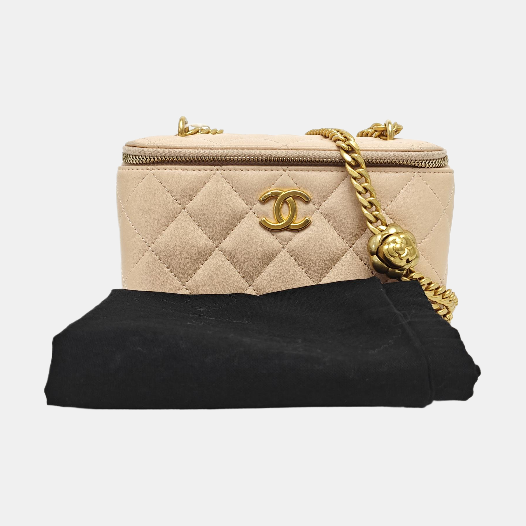 VANITY CASE Medium Quilted Lambskin Pink