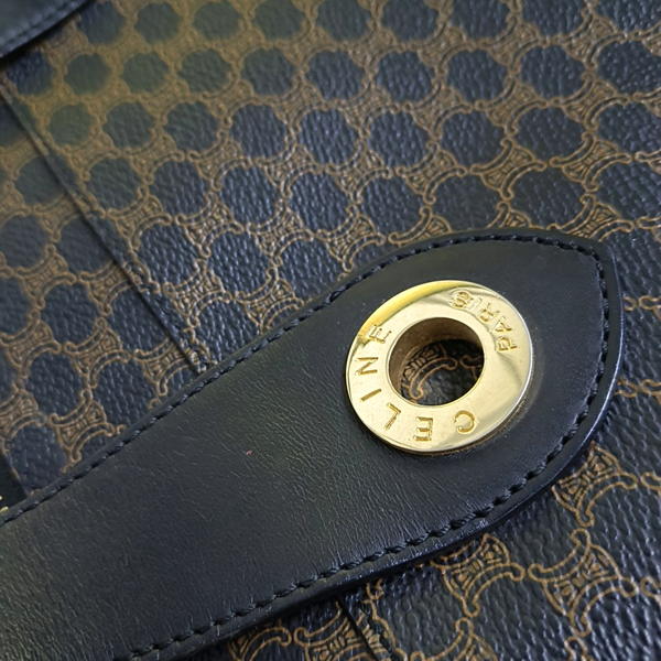 Coated Canvas Black