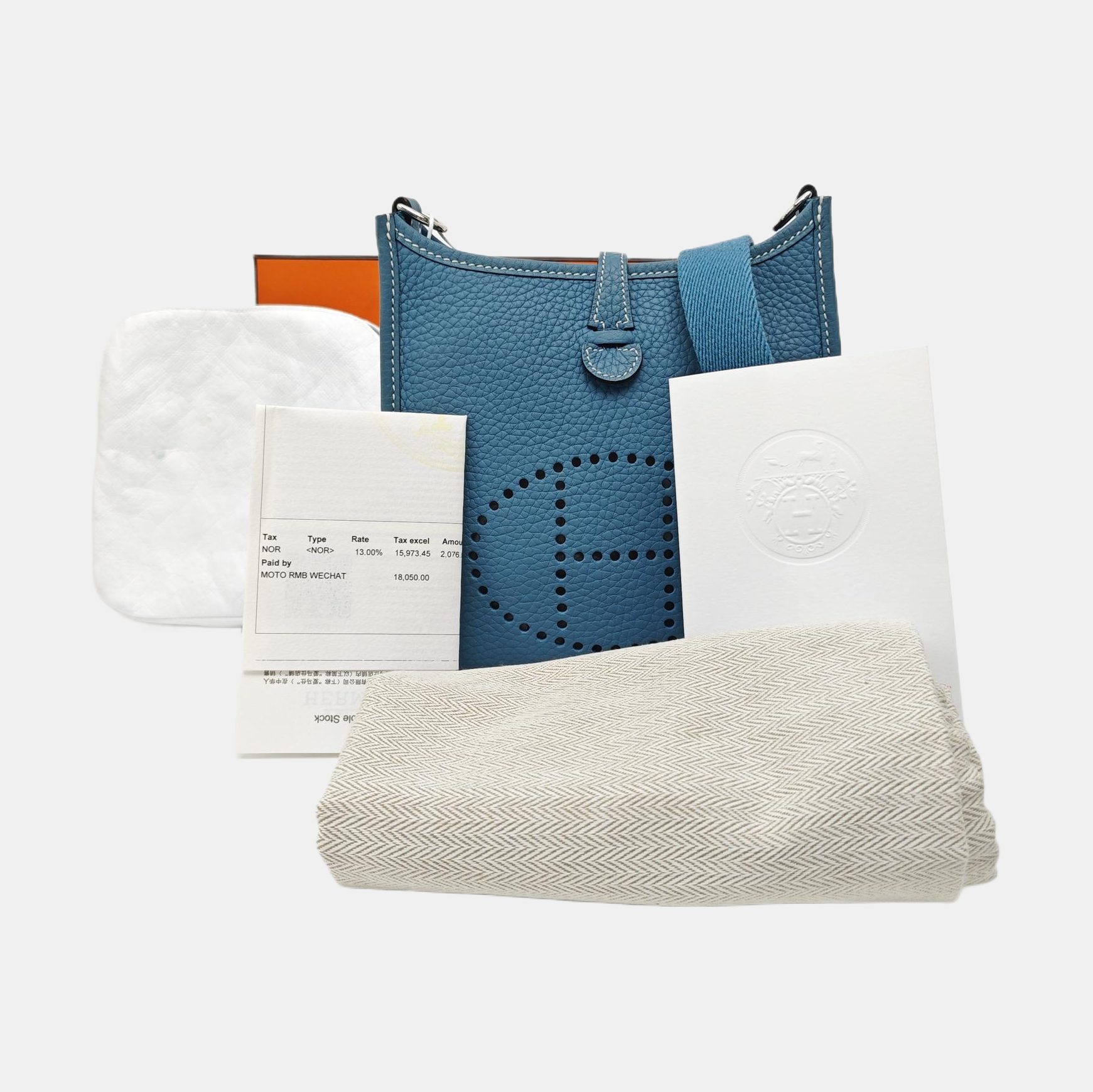 Evelyne 17 Clemence Blue