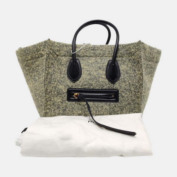 Authenticated pre-owned  LUGGAGE Felt Green - Top Handle Bag at Looply