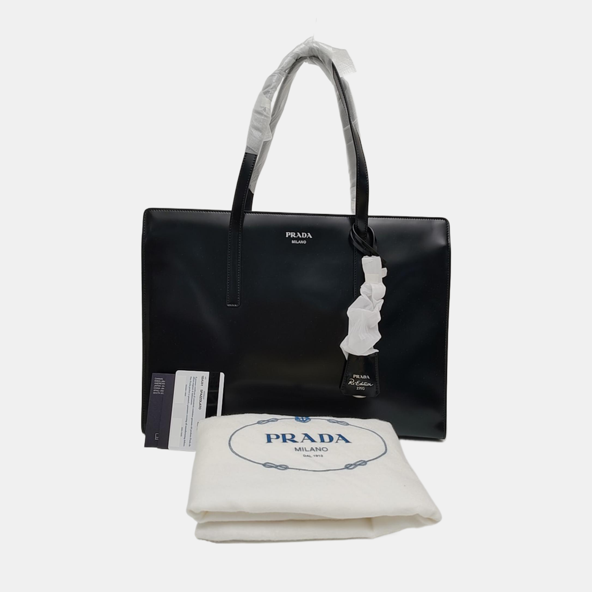 Re-Edition Leather Black