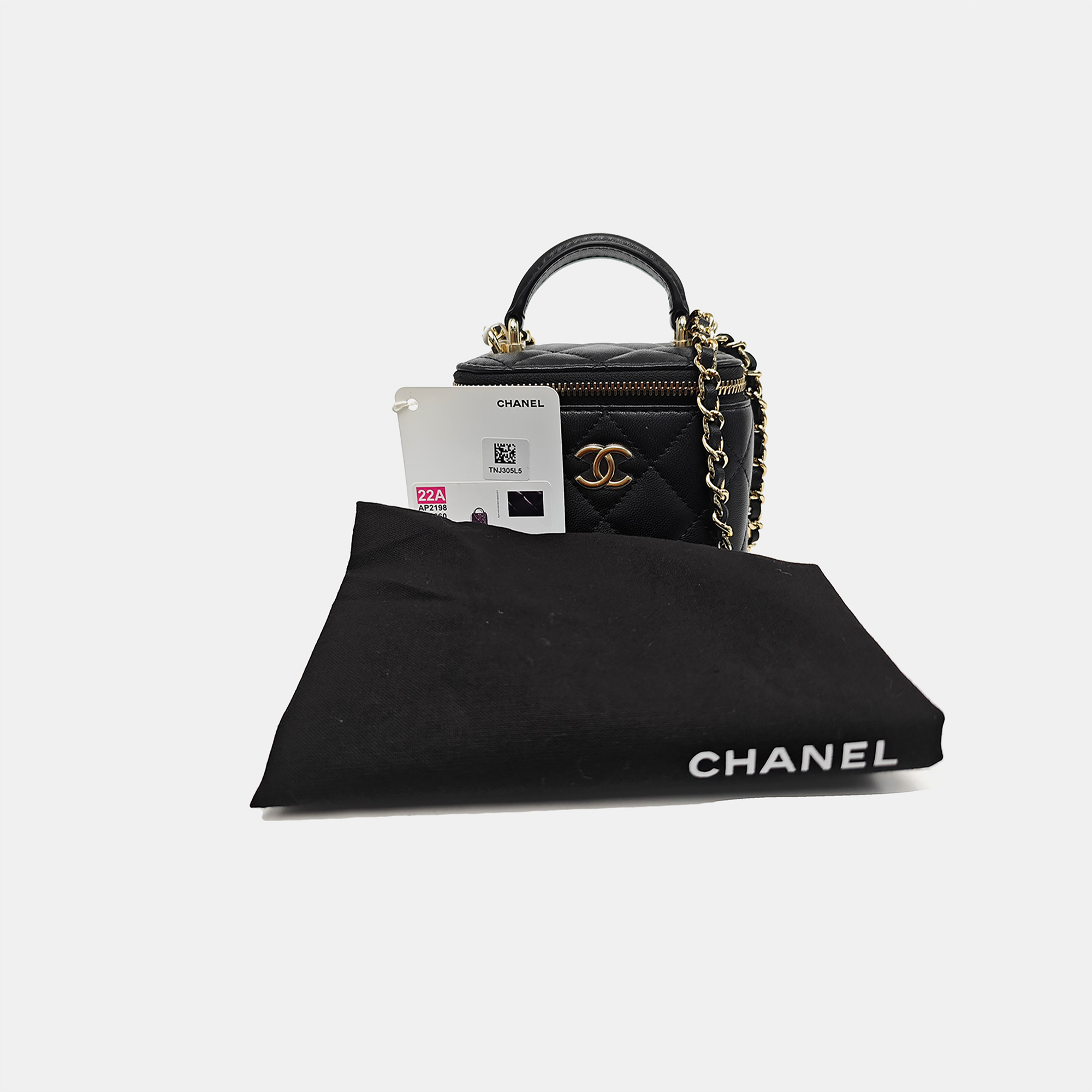 VANITY CASE Mini Quilted Lambskin Black