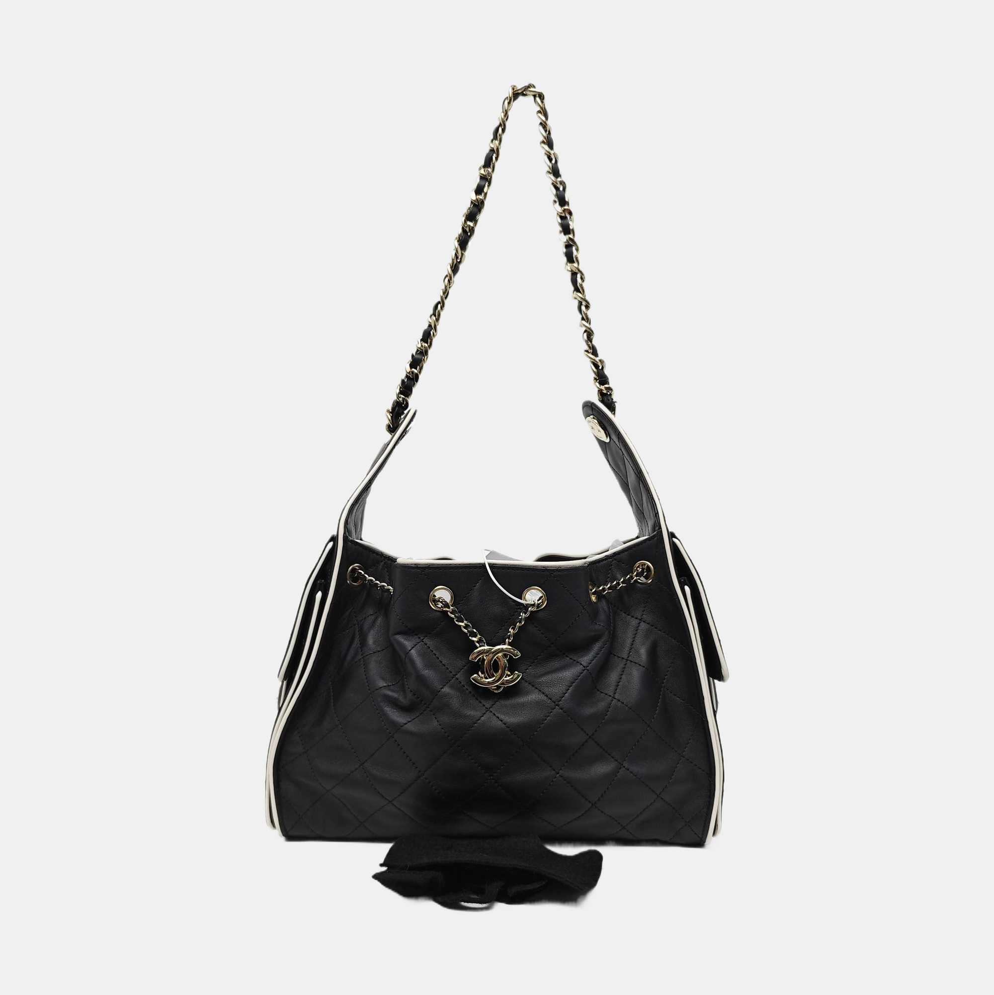 CHANEL 25 Small Quilted Calfskin Black
