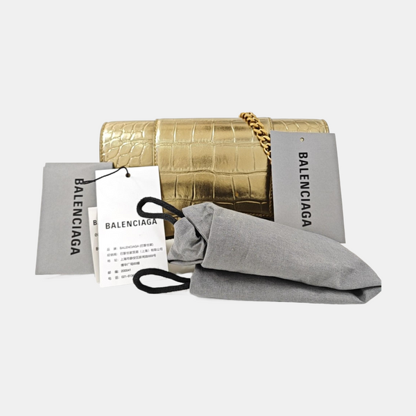 Hourglass Wallet On Chain Small Calfskin Gold