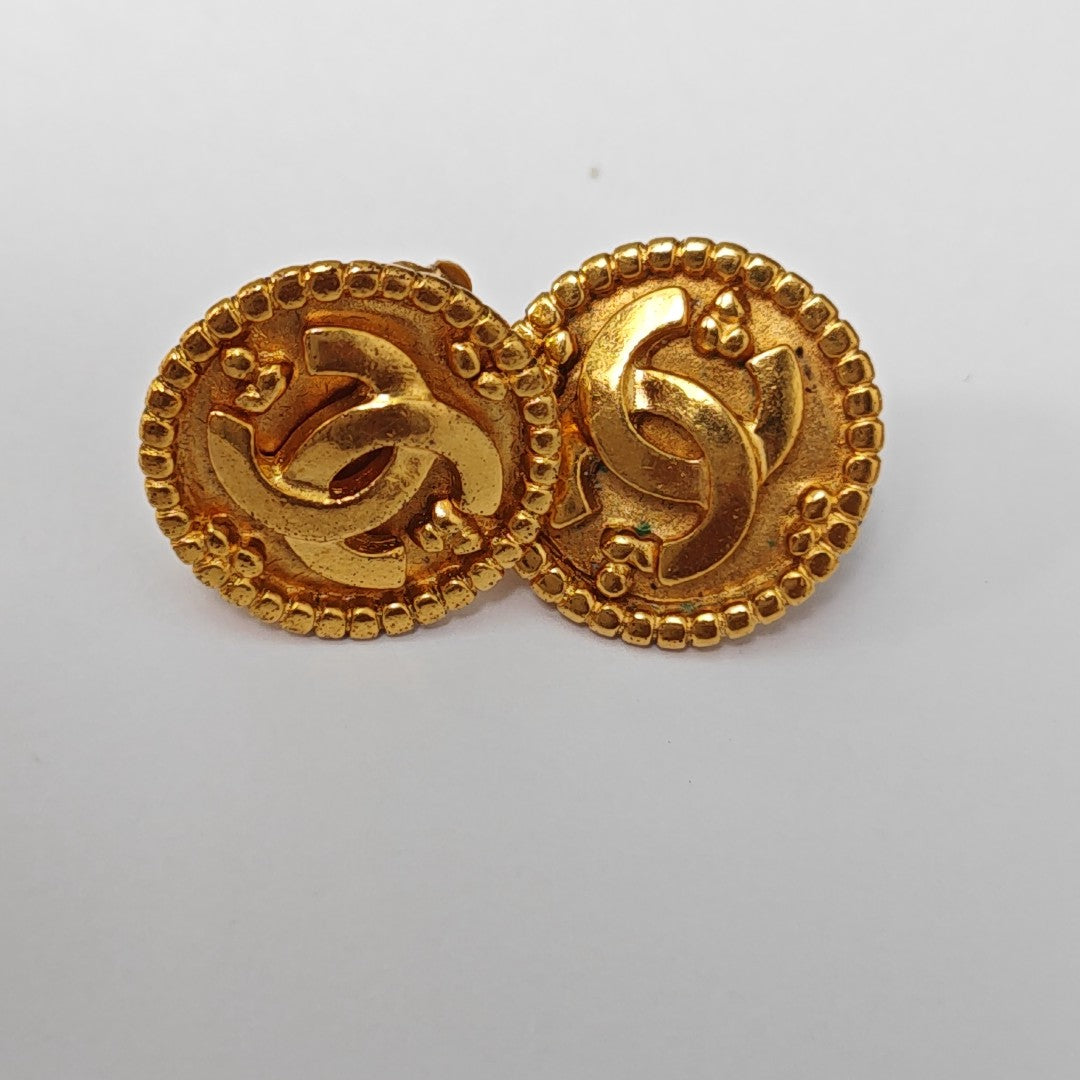 Metal Gold Clip On Earrings