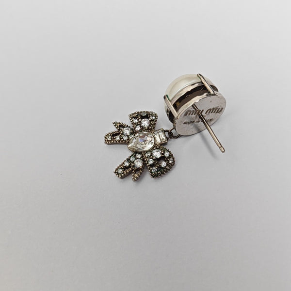 Metal Silver Stud Earrings