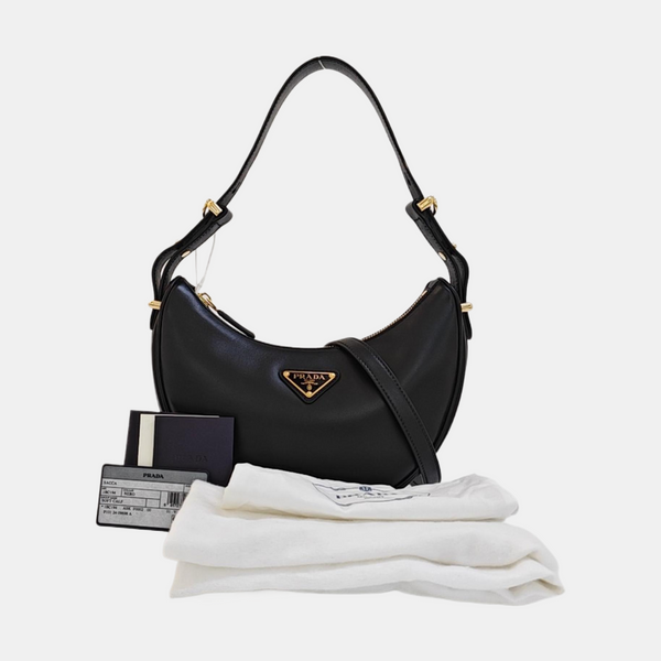 Calfskin Shoulder Bag Black