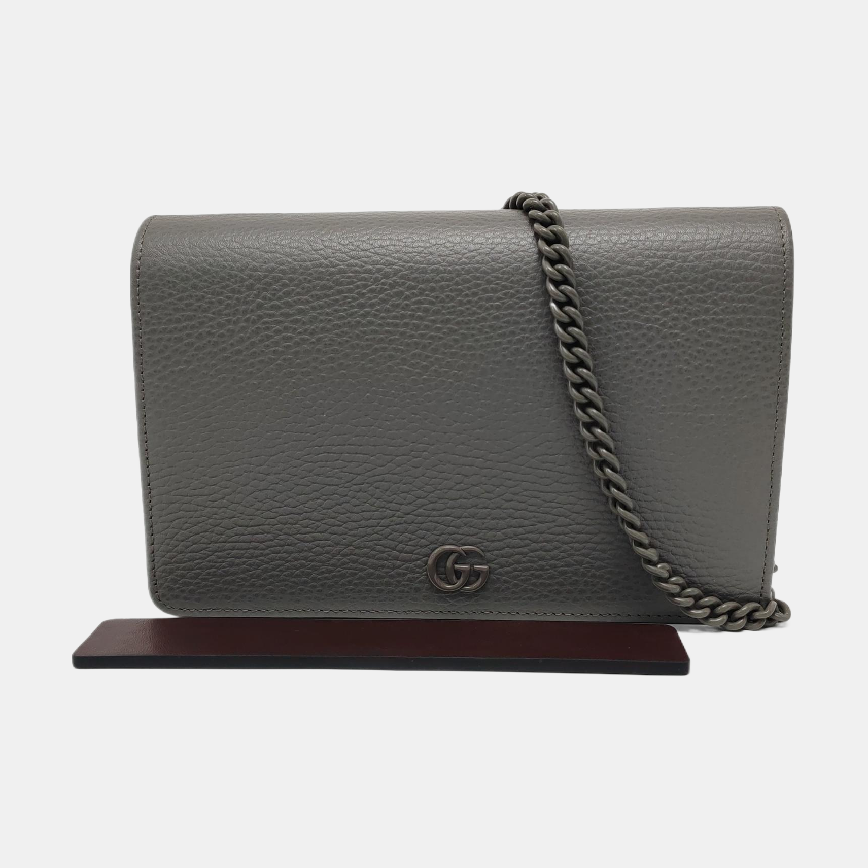 Authenticated pre-owned  GG Marmont Mini Calfskin Gray - Shoulder Bag at Looply