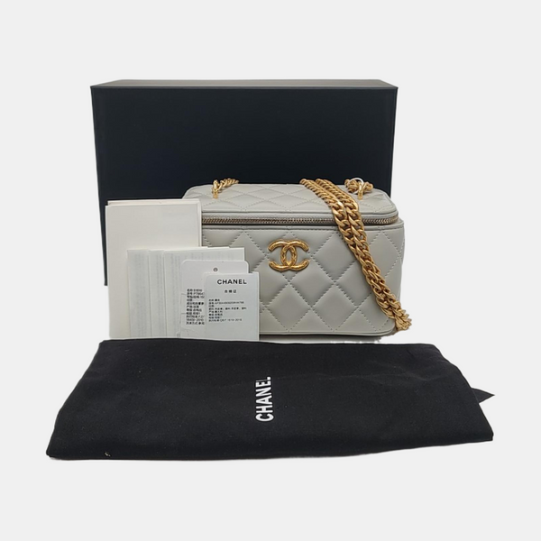 Authenticated pre-owned  VANITY CASE Small Quilted Lambskin Gray - Shoulder Bag at Looply