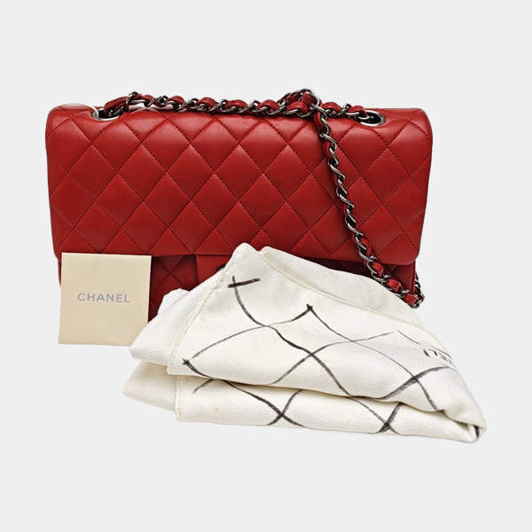 CLASSIC FLAP Medium Quilted Lambskin Red