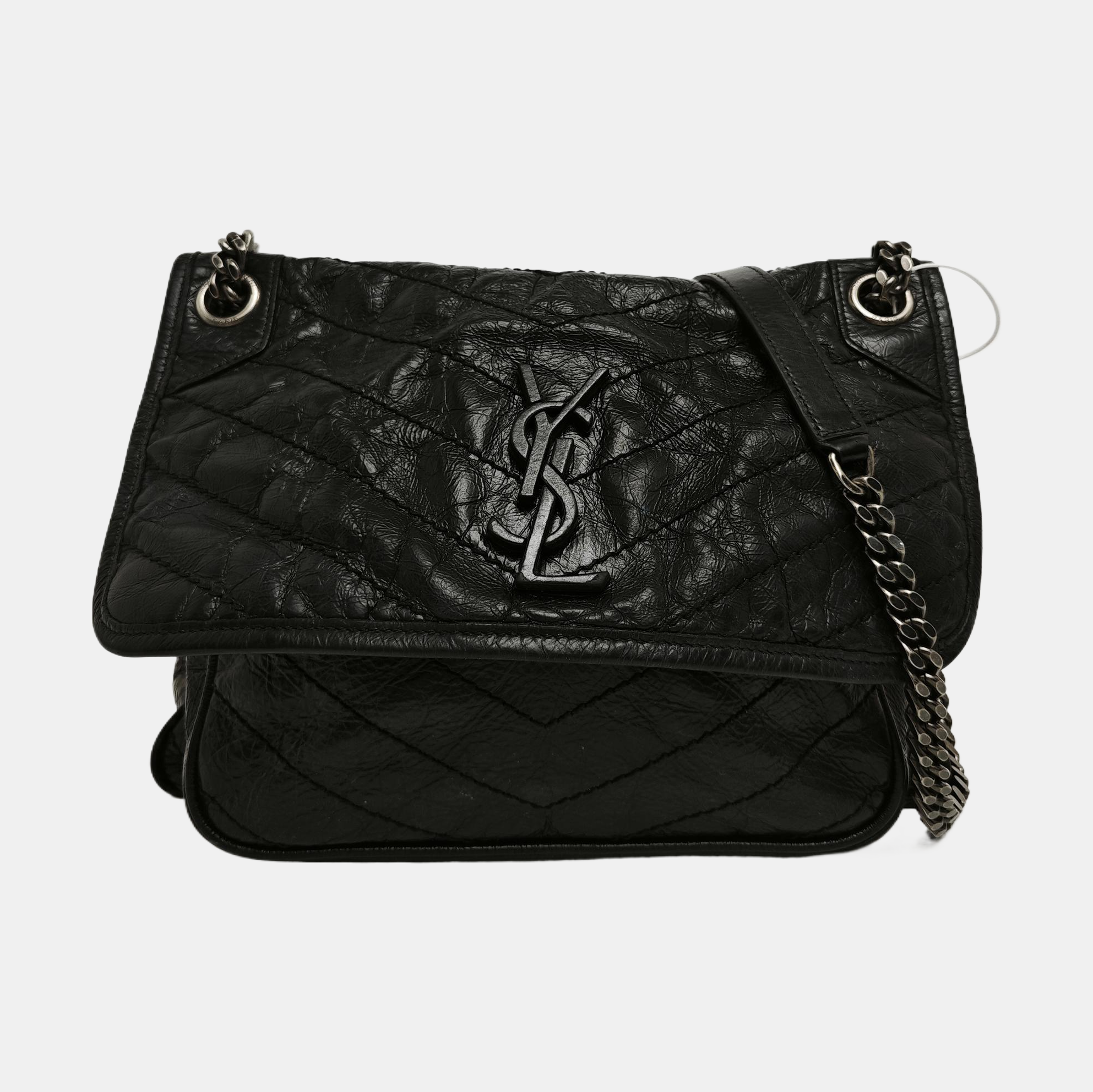 NIKI Medium Chevron Calfskin Black