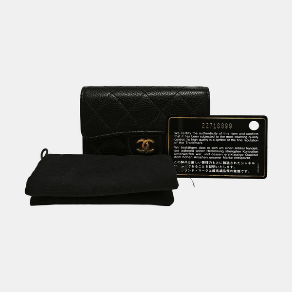 CLASSIC FLAP Quilted Grained Calfskin Black Card Holder