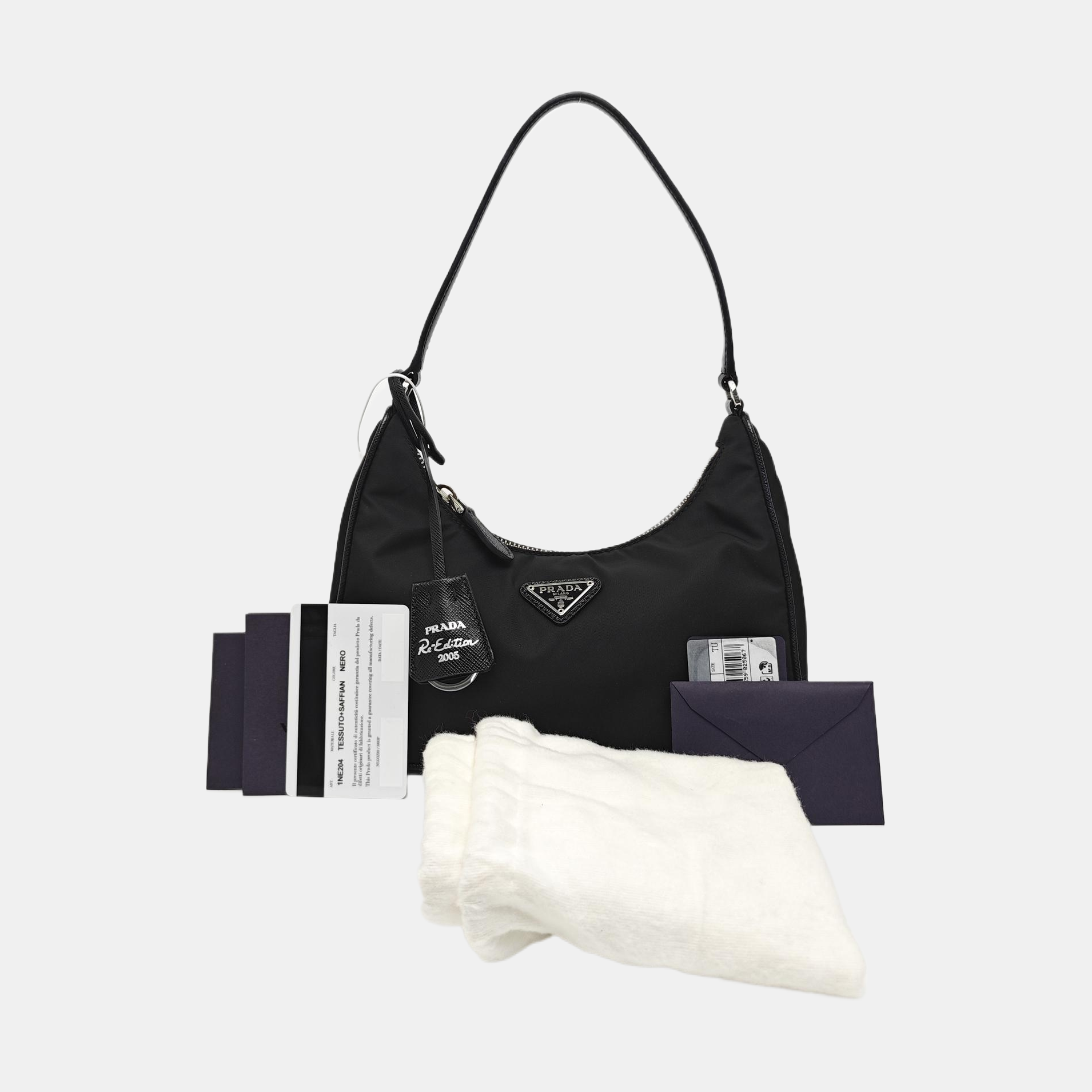 Re-Edition2005 Mini Nylon Black