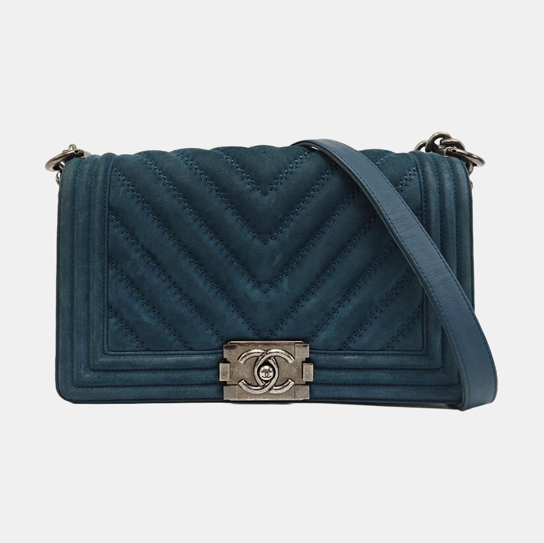 BOY CHANEL Medium Chevron Suede Blue