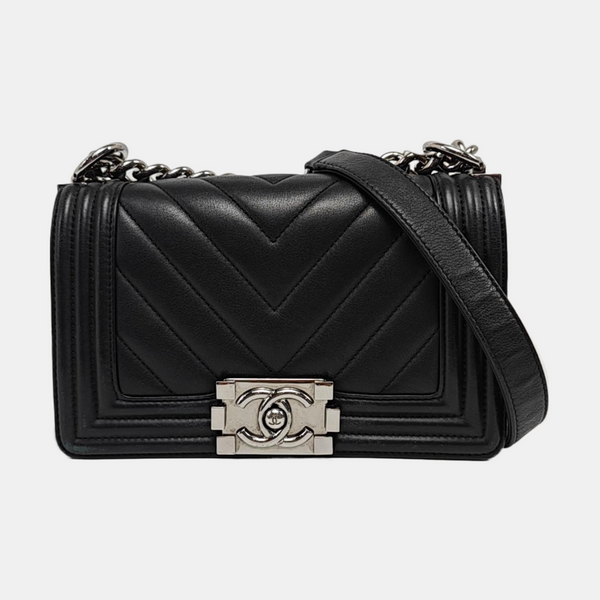BOY CHANEL Small Chevron, Quilted Calfskin Black