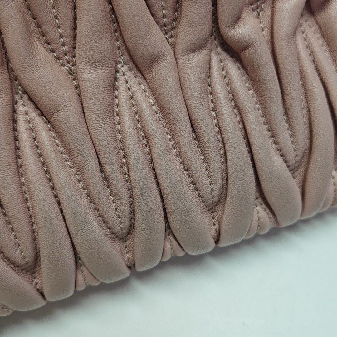 Avenue Quilted Lambskin Pink