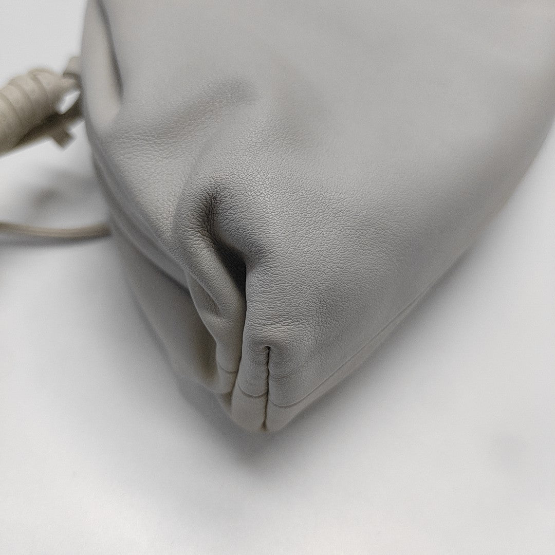 The Pouch Mini Lambskin White