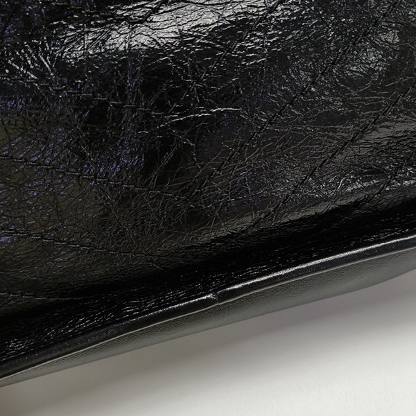NIKI Medium Chevron Calfskin Black