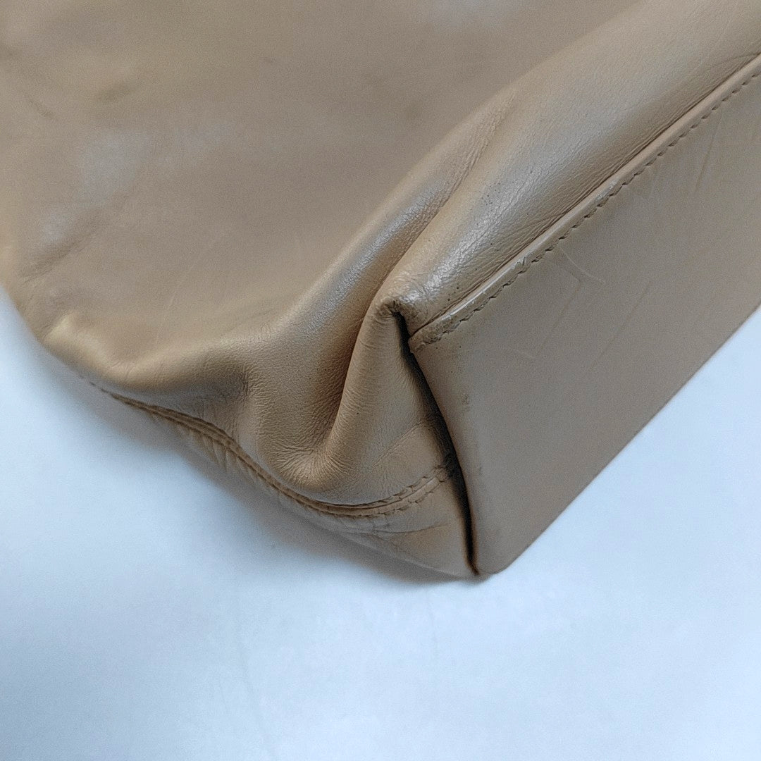 Medium Calfskin Beige