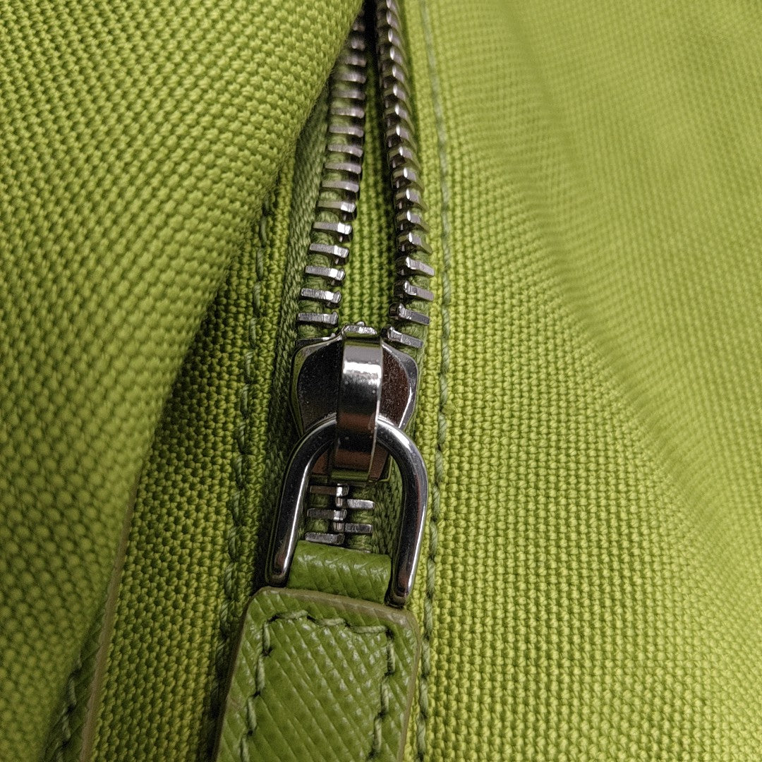 Triangle Canvas Green