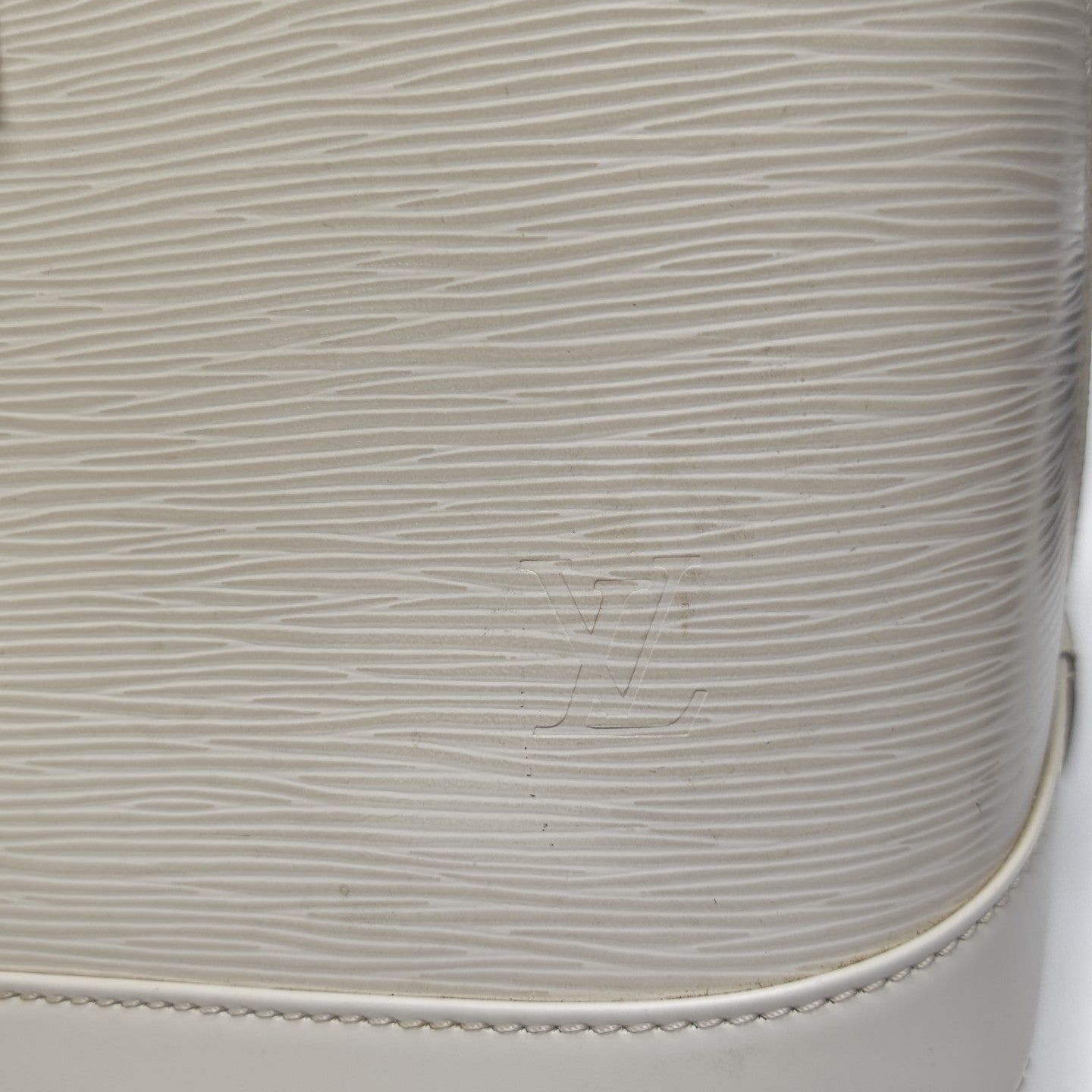ALMA GM Epi White