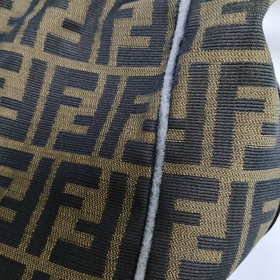 Canvas Brown