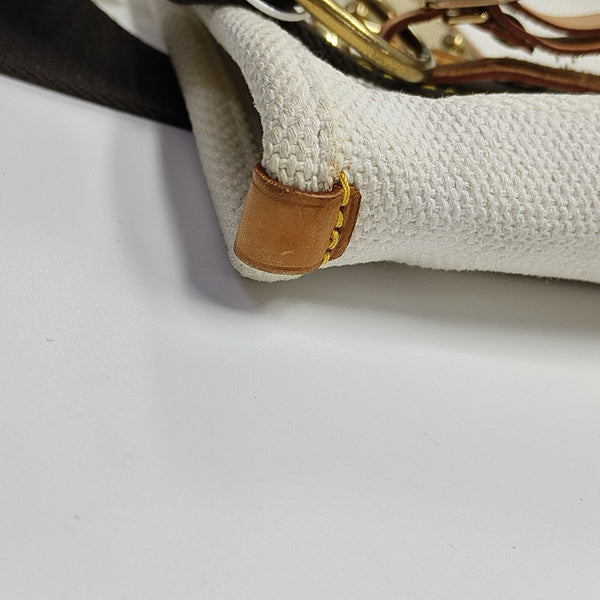 ANTIGUA Canvas White