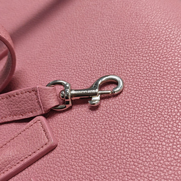 SAC DE JOUR Nano Calfskin Pink