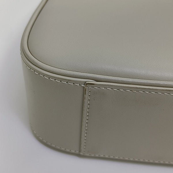 LE 5 À 7 Small Calfskin White