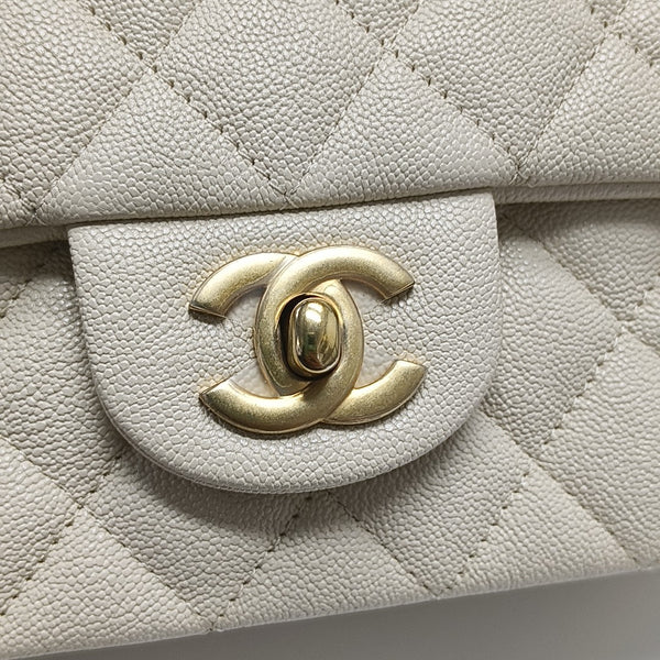 Quilted Grained Calfskin White