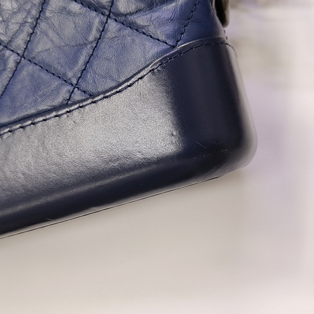 GABRIELLE Small Quilted Calfskin Blue