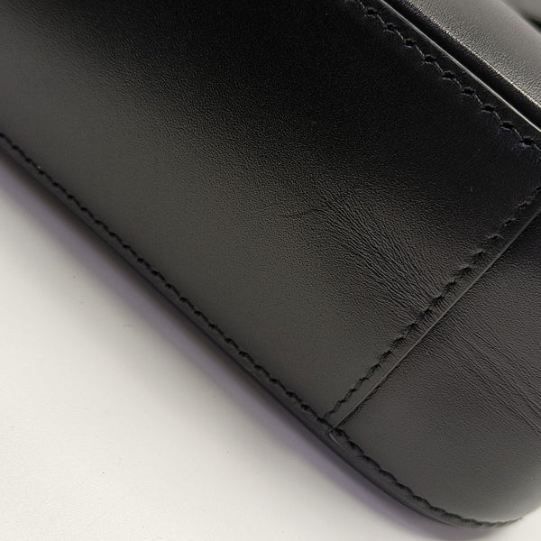LE 5 À 7 Small Calfskin Black