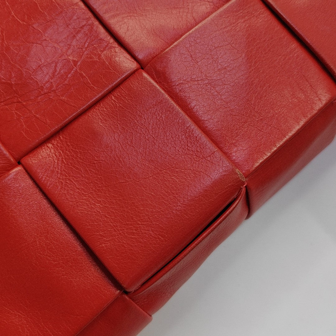 Bottega Veneta Cassette Piel de becerro Roja