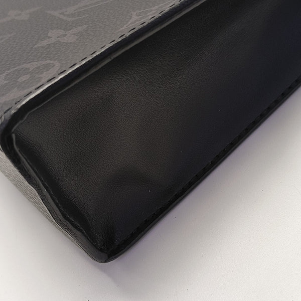 Pochette Voyag MM Monogram Coated Canvas Black