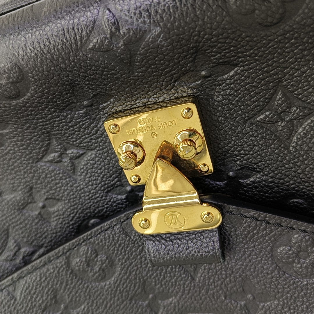 MÉTIS MM Monogram Calfskin Black