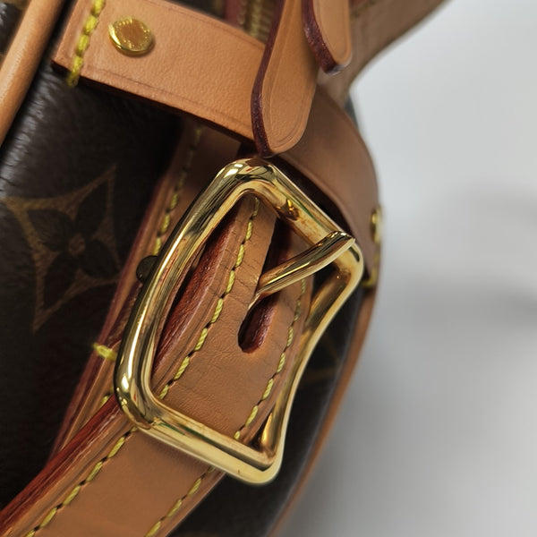 BOITE CHAPEAU PM Monogram Coated Canvas Brown