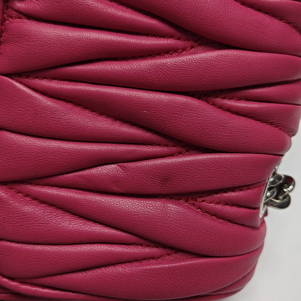 Quilted Lambskin Shoulder Bag Red