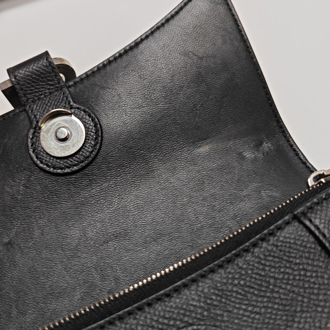 Downtown Calfskin Black