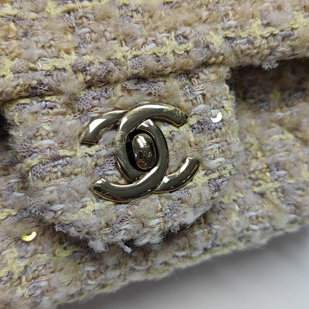 CLASSIC FLAP Mini Quilted Wool Beige