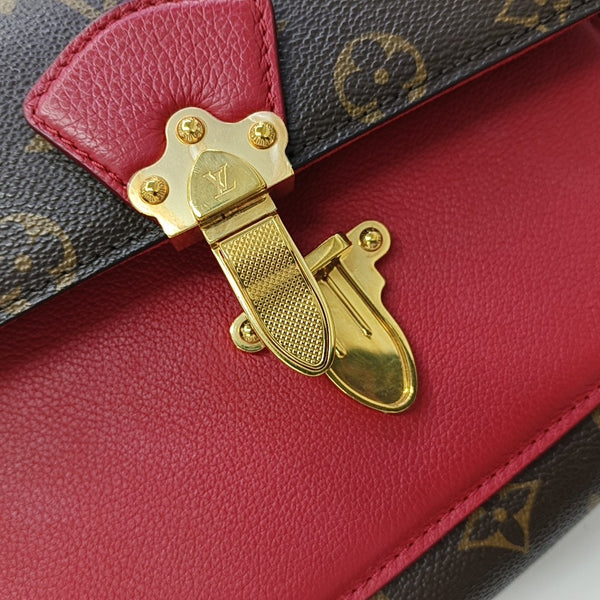 VICTOIRE Monogram Coated Canvas Brown