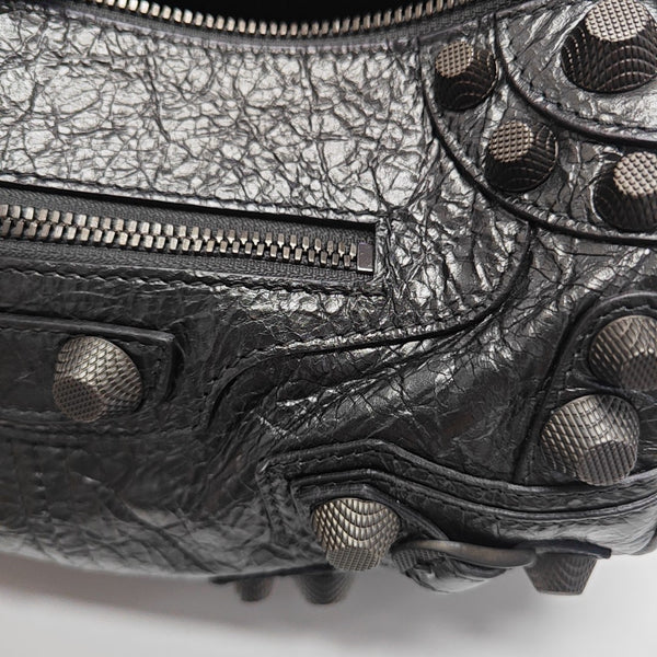 Le Cagole Small Lambskin Gray