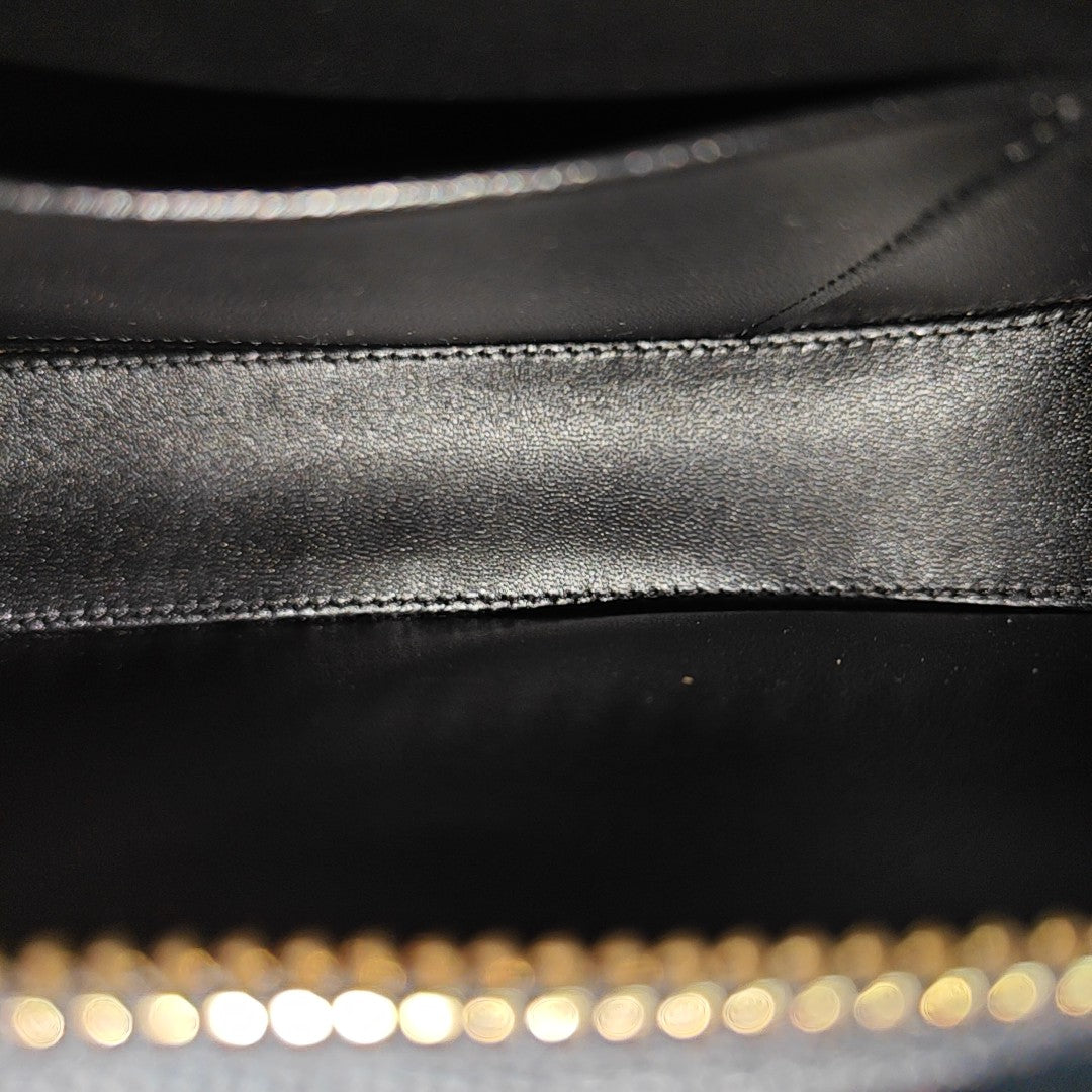 TILLY Medium Calfskin Black